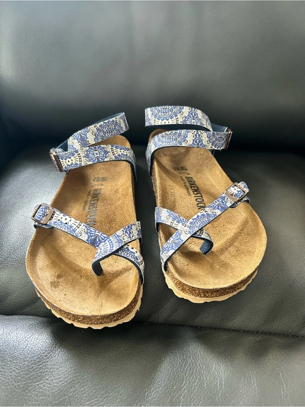 Yara Birkenstocks Rare Blue Print Size 40 - Picture 6 of 13